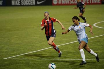 为什么没了判罚的倾斜，阿根廷球队连最基本的射门都很难做到？（配图示意）